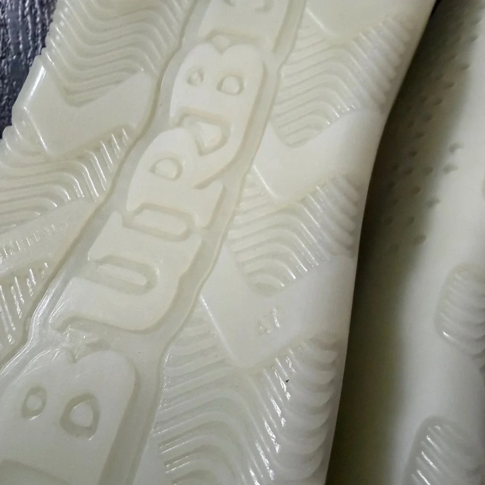 Burberry furley slides